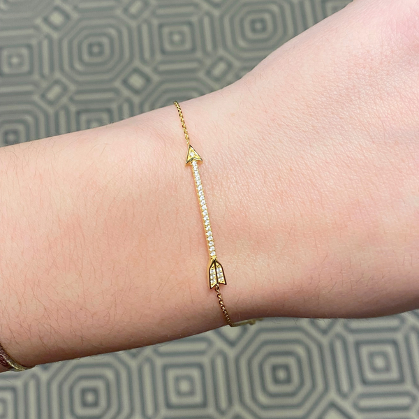 Sparkling Arrow Bracelet