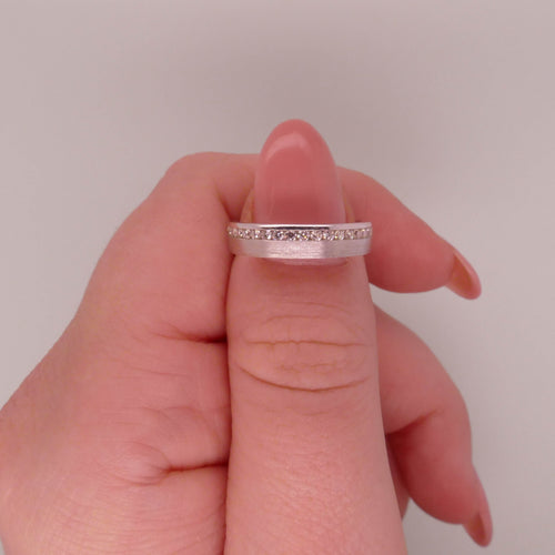 Diamond Offset Ring White